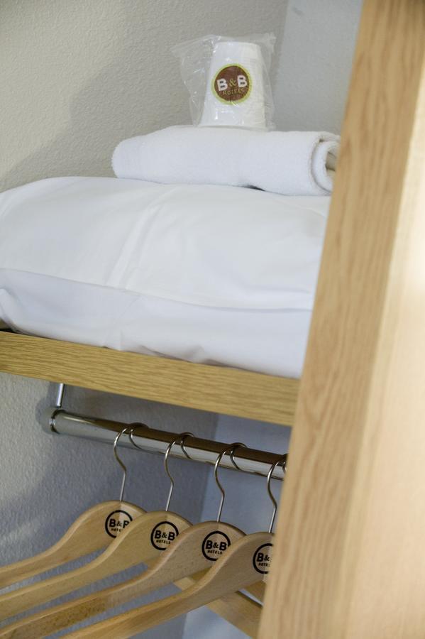 B&B Hotel Chateauroux Aeroport Déols エクステリア 写真